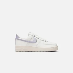 Discount Nike Air Force 1 `07 Ess Sail / Oxygen Purple