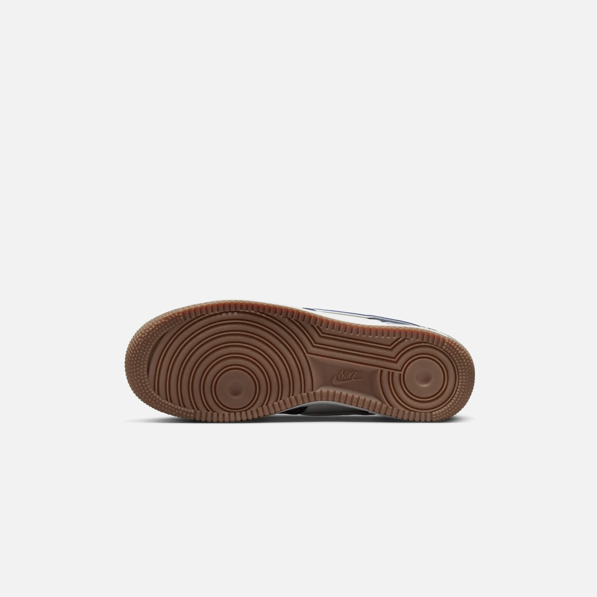 Outlet Nike Air Force 1 `07 Lv8 Sail / Midnight Navy-Gum Med Bro