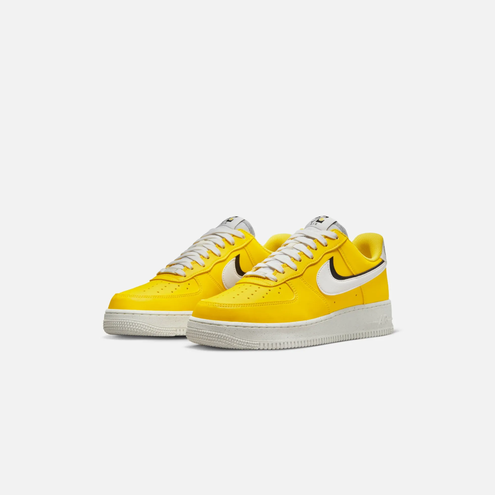 Fashion Nike Air Force 1 `07 Lv8 Tour Yellow / Sail-Black / White