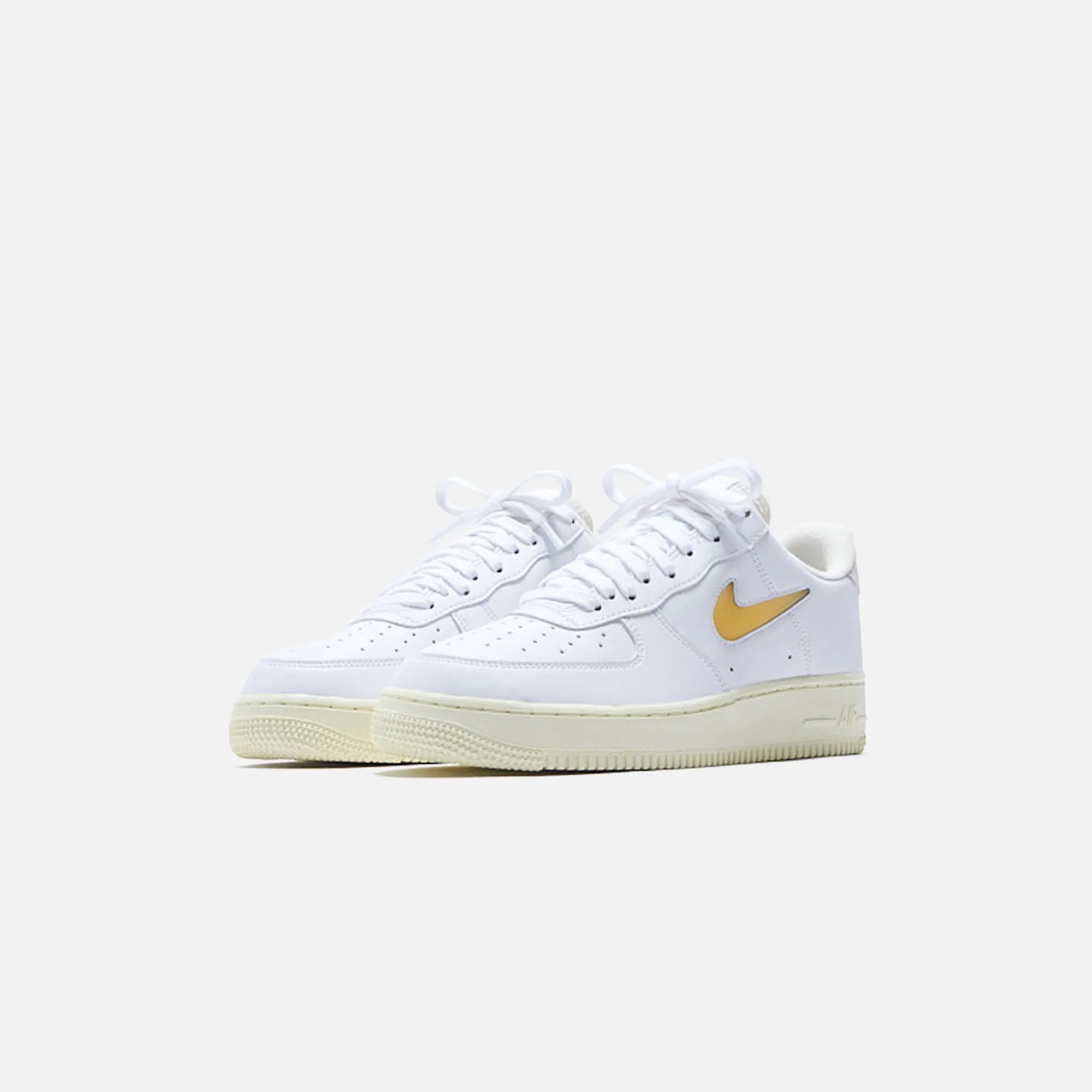 New Nike Air Force 1 `07 Lx Vtg White / Pale Vanilla / Coconut Milk
