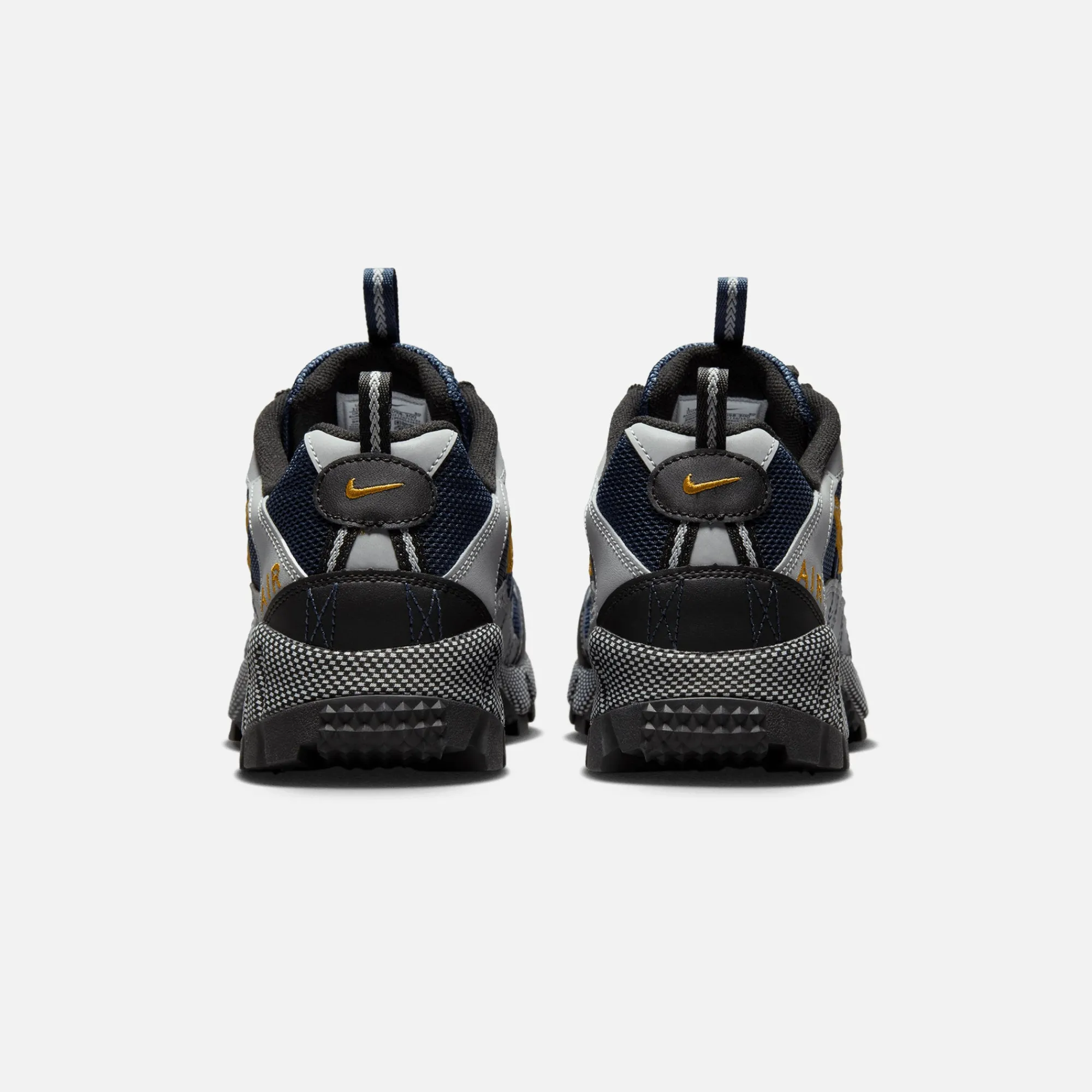 Shop Nike Air Humara Qs Silver / Midnight Navy / Black / Desert Bronze