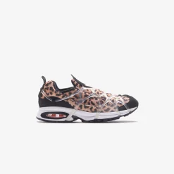 Sale Nike Air Kukini Se Black / Kumquat / Multi Color / White / Action Red
