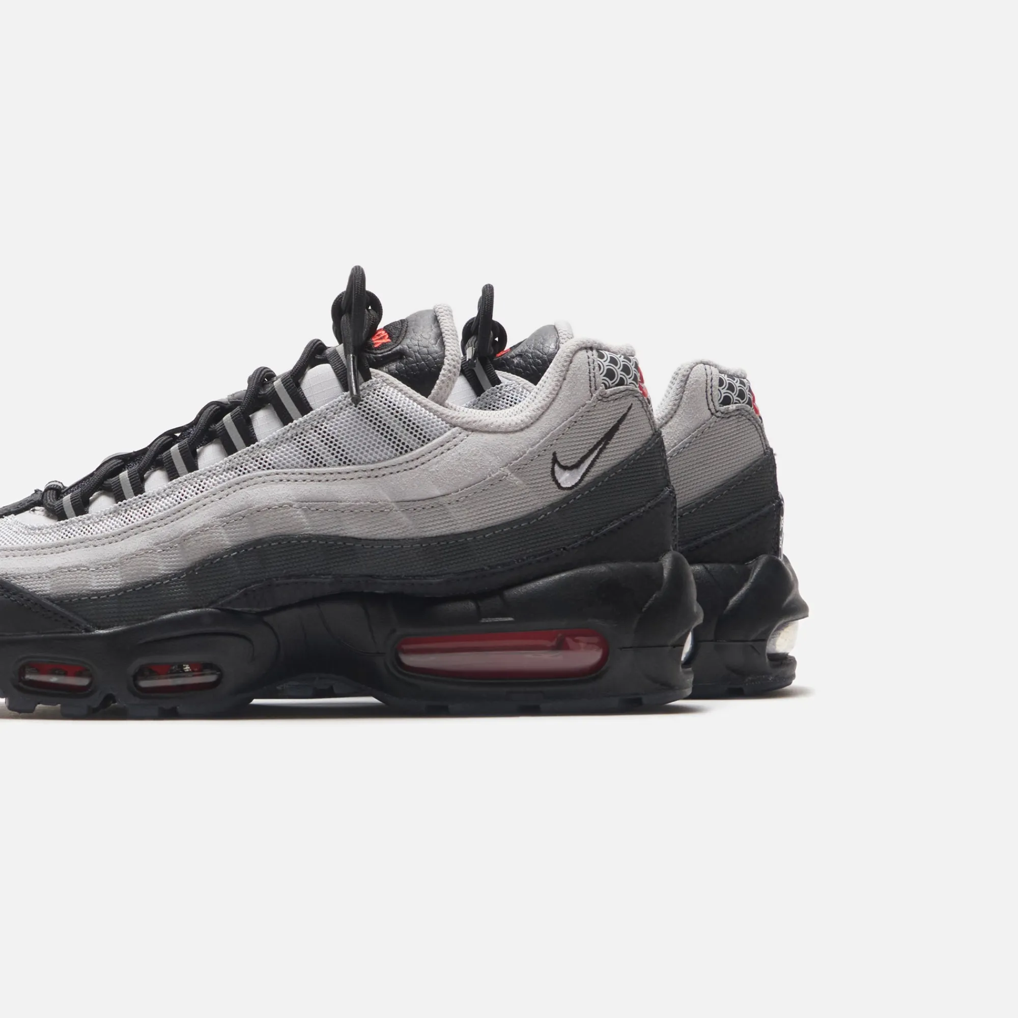 Shop Nike Air Max 95 Prm Black / White / Pure Platinum / Light Smoke Grey