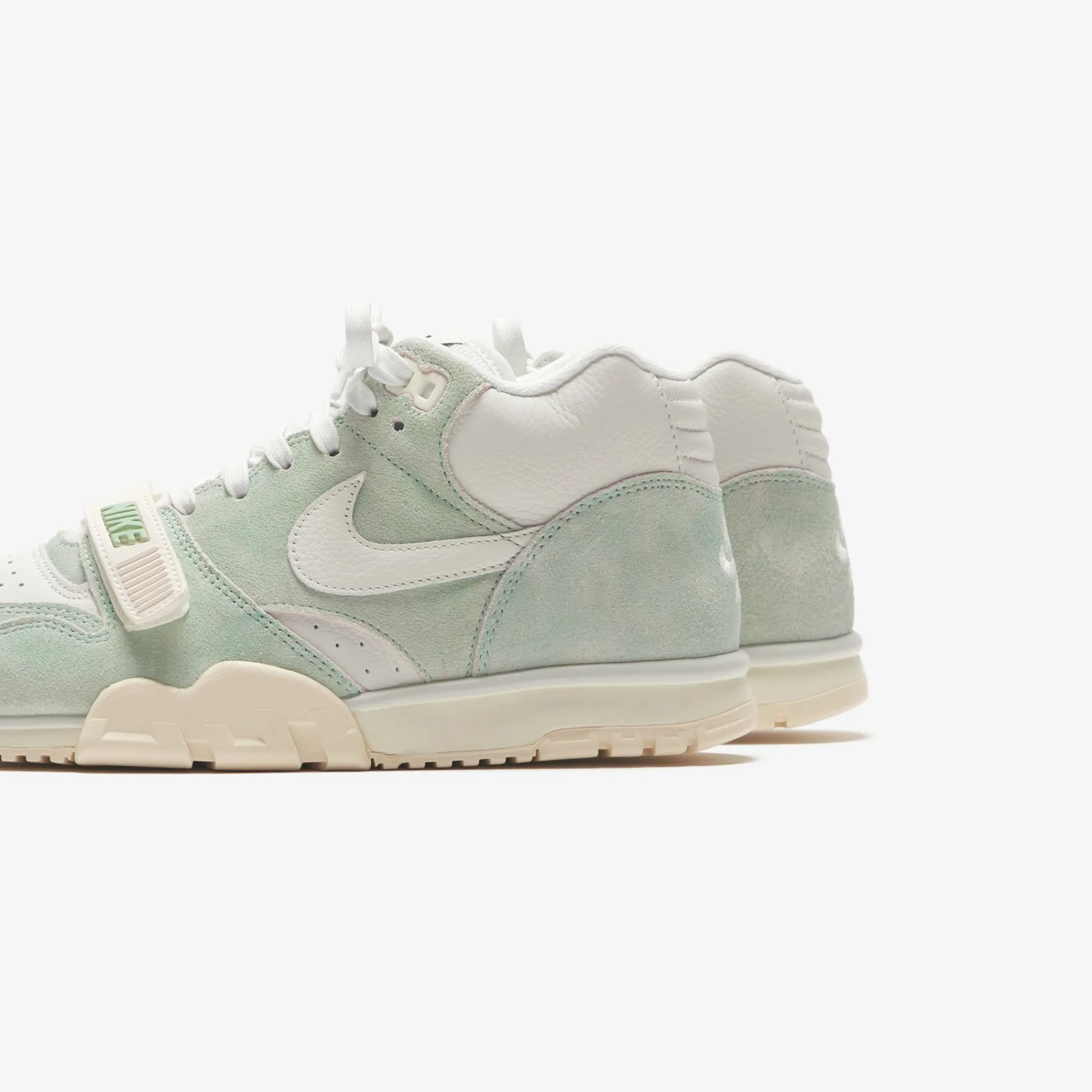 Cheap Nike Air Trainer 1 Enamel Green/Sail-Summit White
