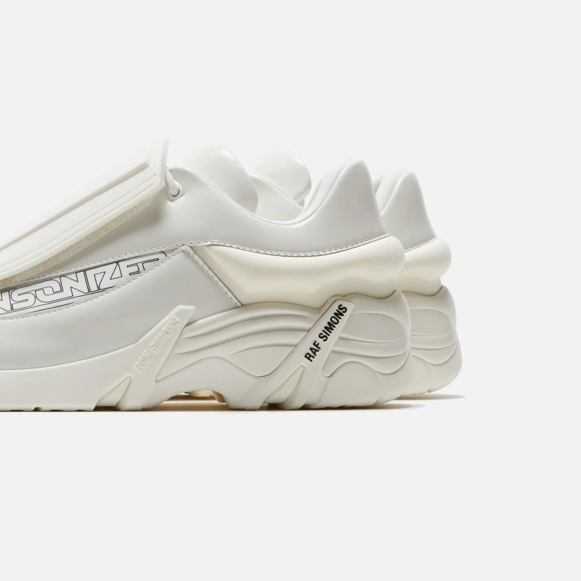 Outlet Raf Simons Antei Off-White / Black