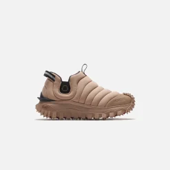 Flash Sale Moncler Apres Trail Low Top Sneakers Beige