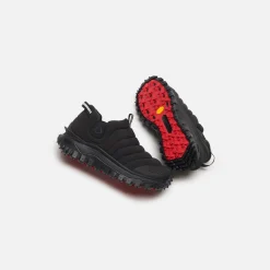 Flash Sale Moncler Apres Trail Low Top Sneakers Black