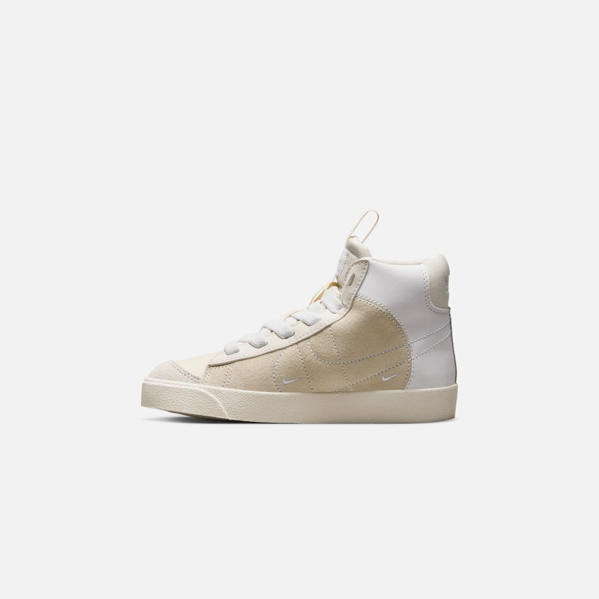 Discount Nike Blazer Mid `77 Se Summit White / White / Phantom / Light