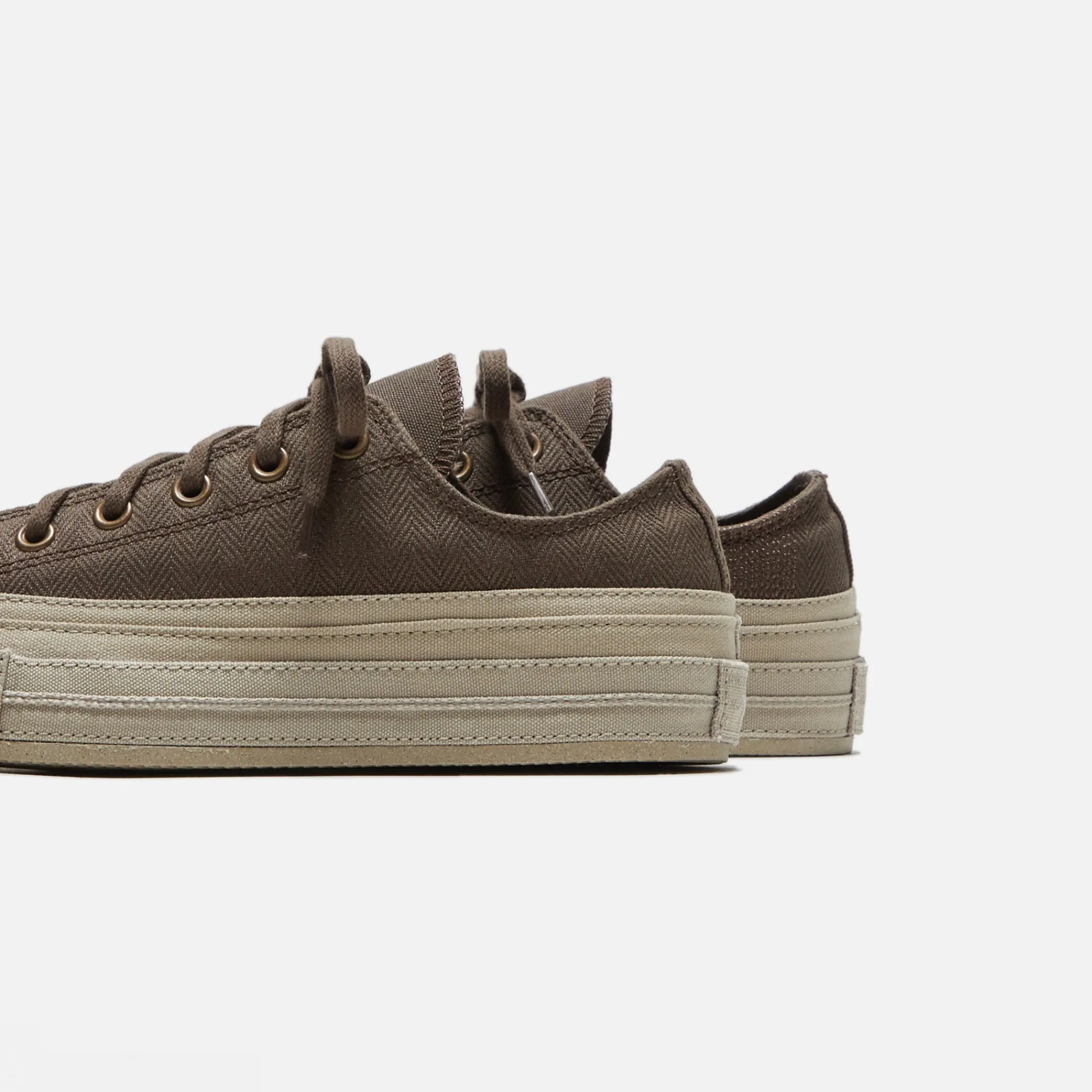 Clearance Converse Chuck 70 Engine Smoke / Toad / Beach Stone