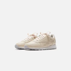 Cheap Reebok Classic Leather Sandtrap / White / Grey