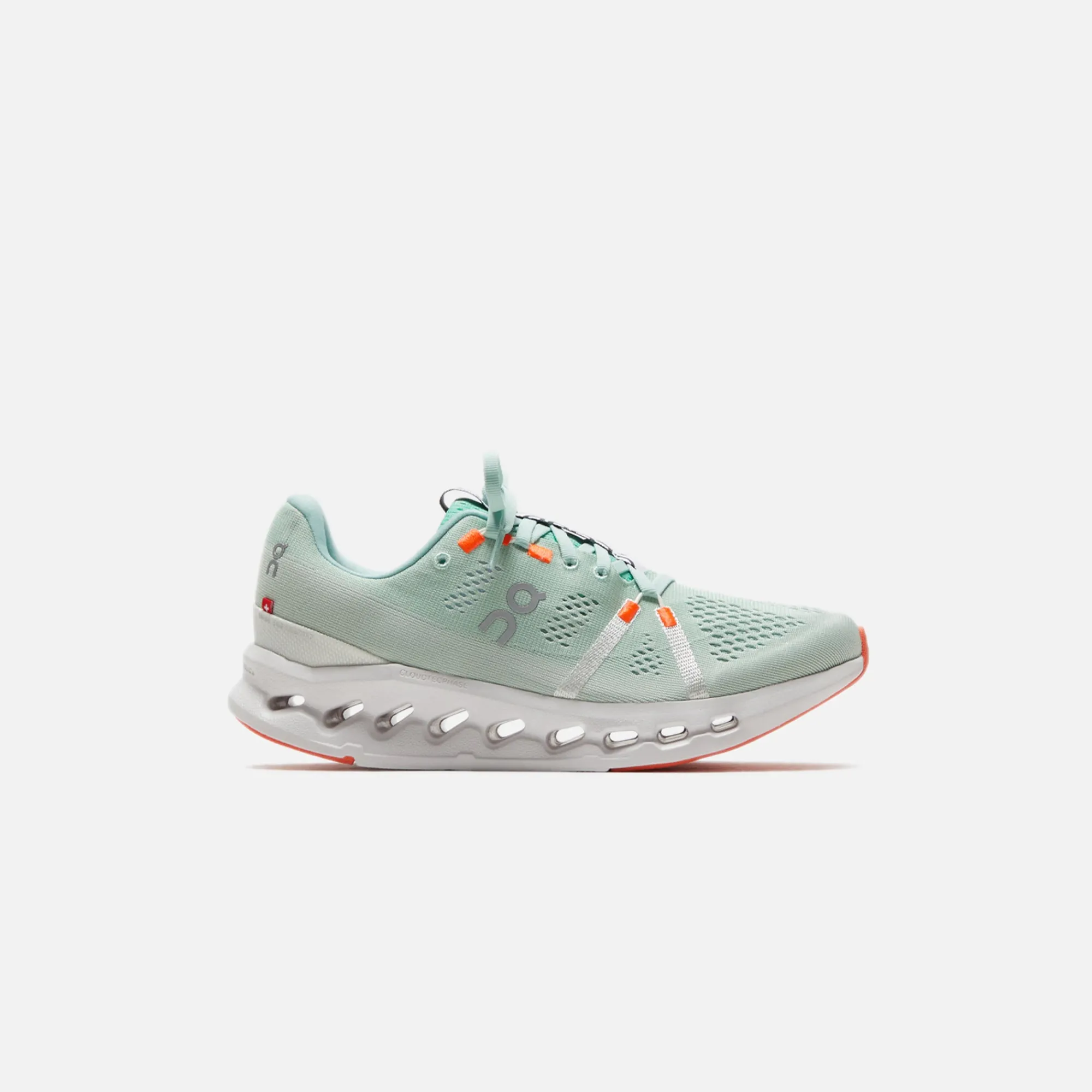 Best On Running Cloudsurfer Creek / White