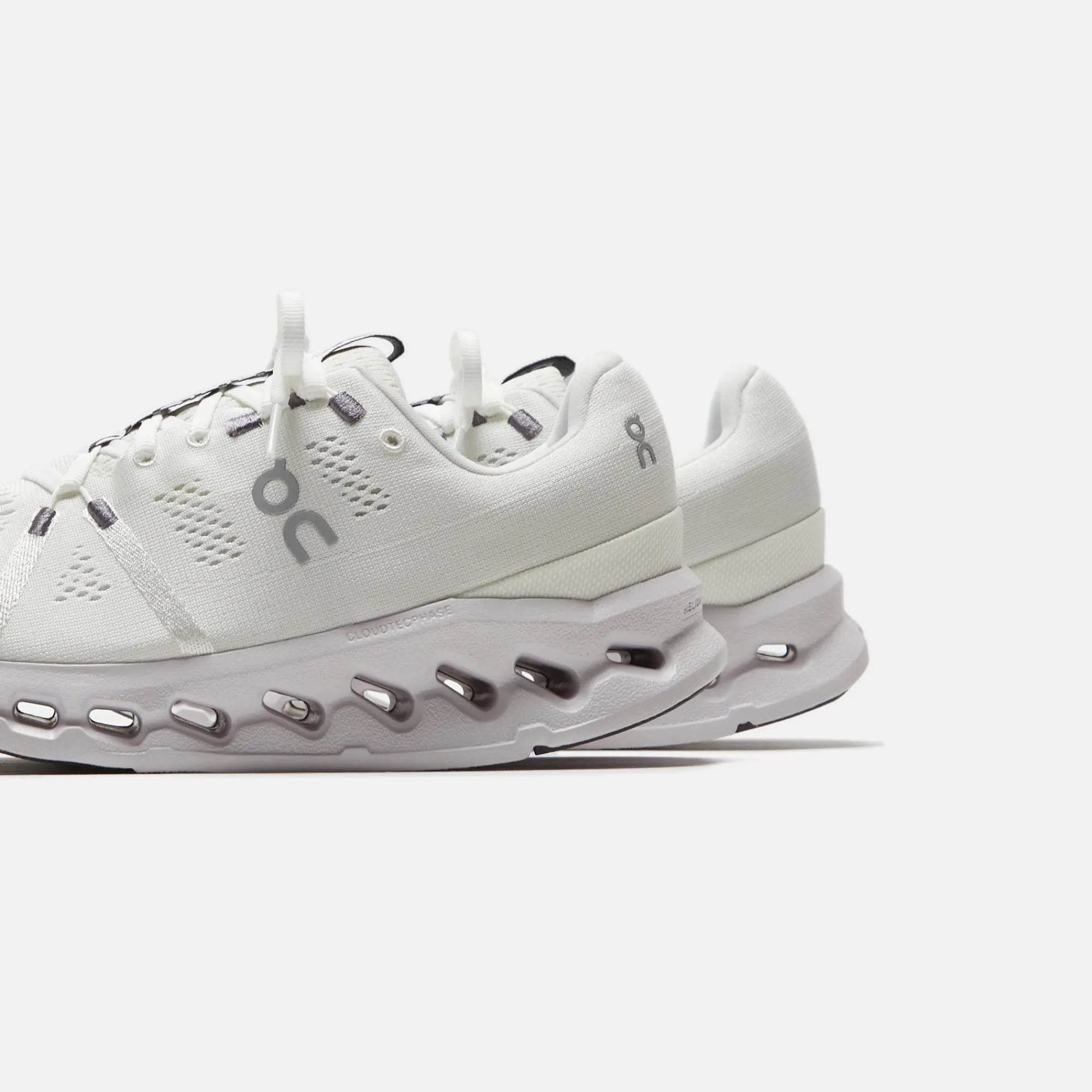 Online On Running Cloudsurfer White / Frost
