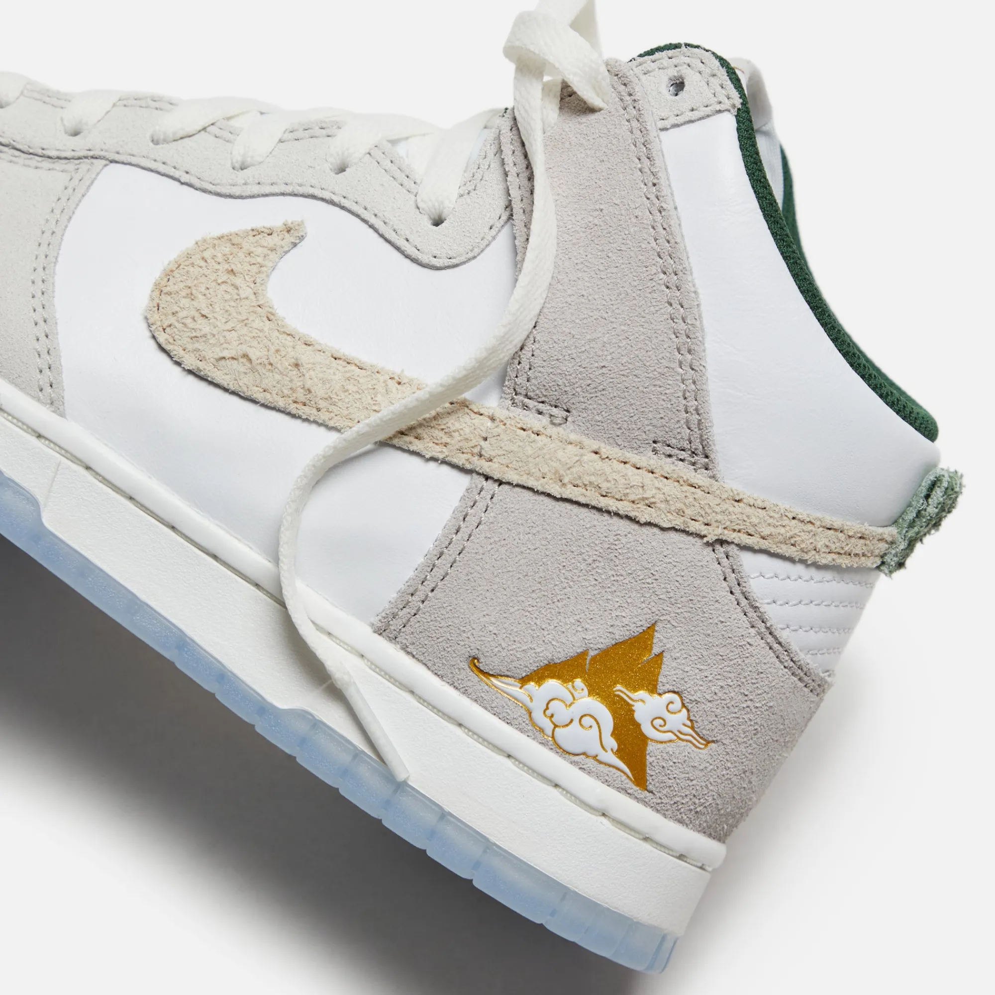 Flash Sale Nike Dunk Hi Prm Gm Summit White / Desert Ore / Light Bone / Evergreen