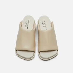 Discount Yume Yume Finn Slider Beige