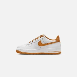 Online Nike Grade School Air Force 1 White / Desert Ochre
