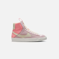 Fashion Nike Grade School Blazer Mid `77 Se Pink Foam / Coconut Milk / Pink Gaze