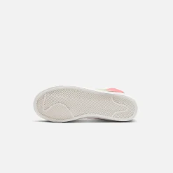 Fashion Nike Grade School Blazer Mid `77 Se Pink Foam / Coconut Milk / Pink Gaze