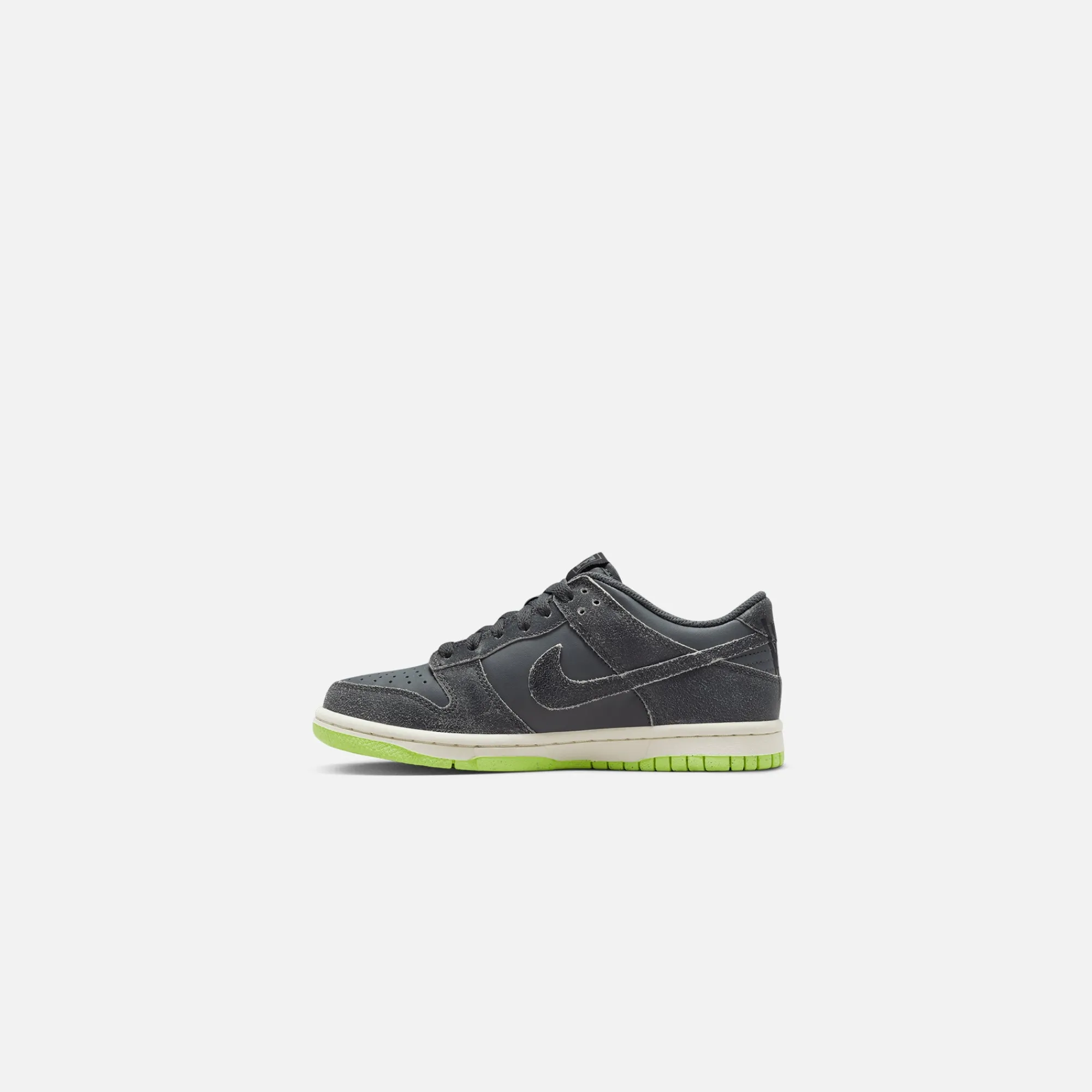 Best Nike Grade School Dunk Low Se Iron Grey / Phantom / Ghost Green