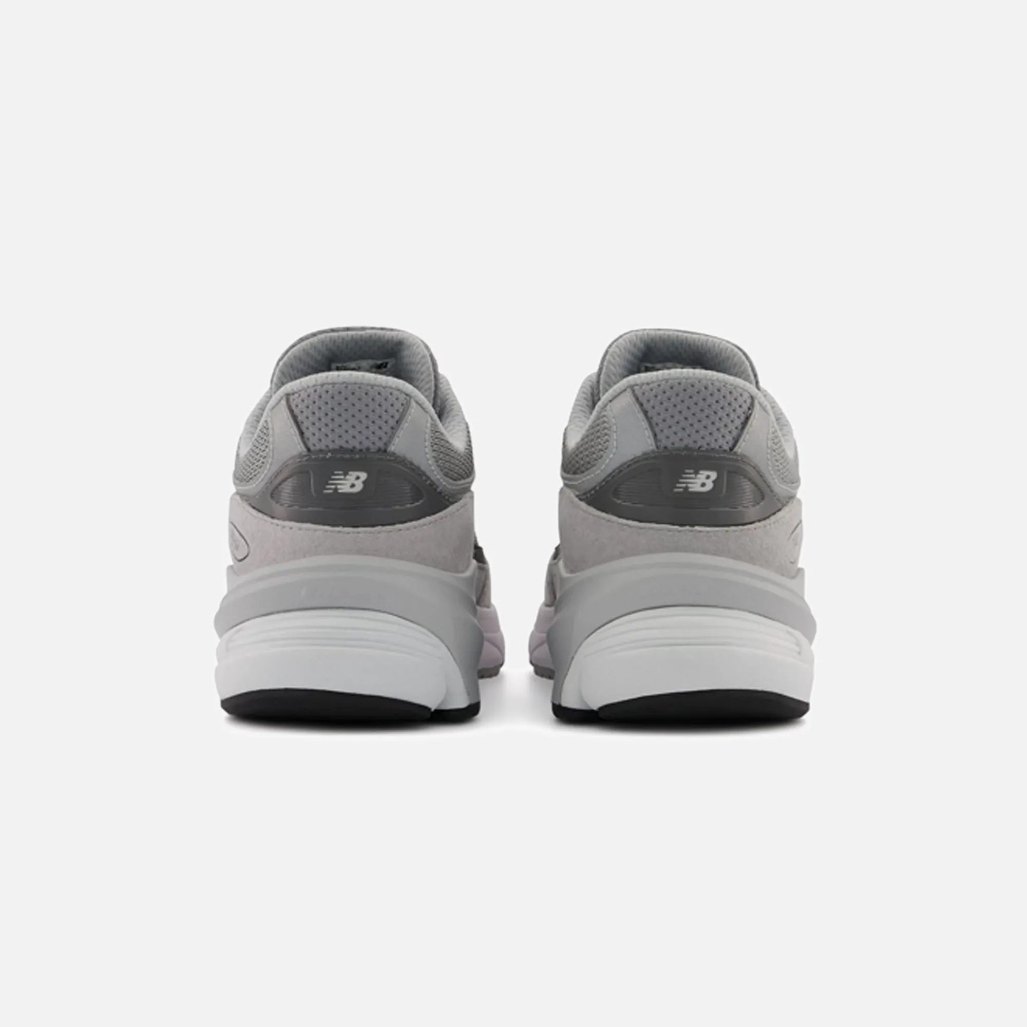 Discount New Balance Grade School 990V6 Grey