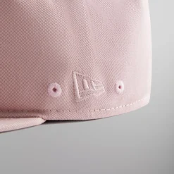 Shop Kith & New Era For Yankees Pillbox Dusty Quartz