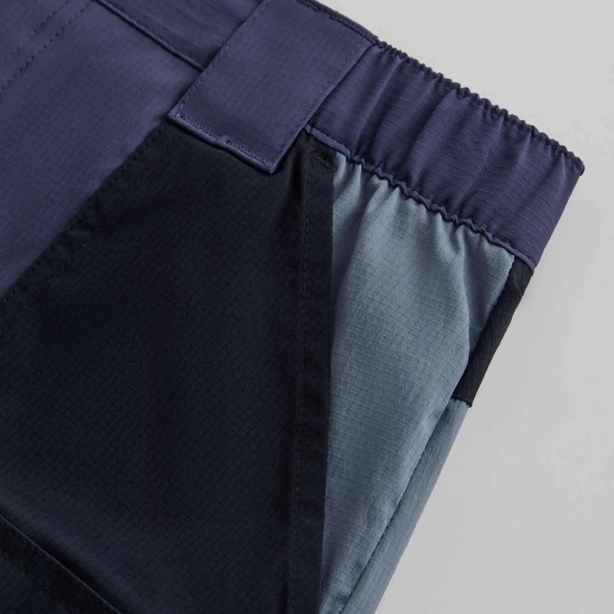 New Kith For Columbia Pfg Half Moon™ Iii Short Nocturnal
