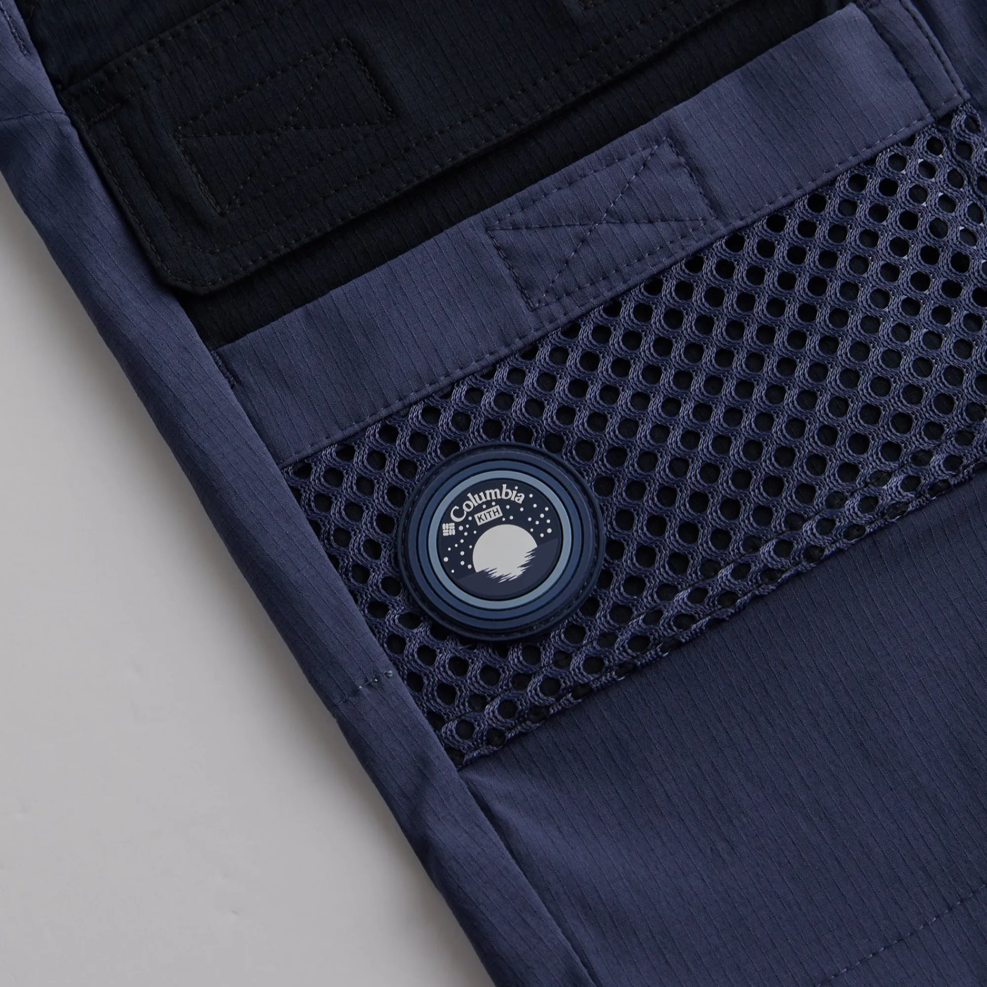 New Kith For Columbia Pfg Half Moon™ Iii Short Nocturnal