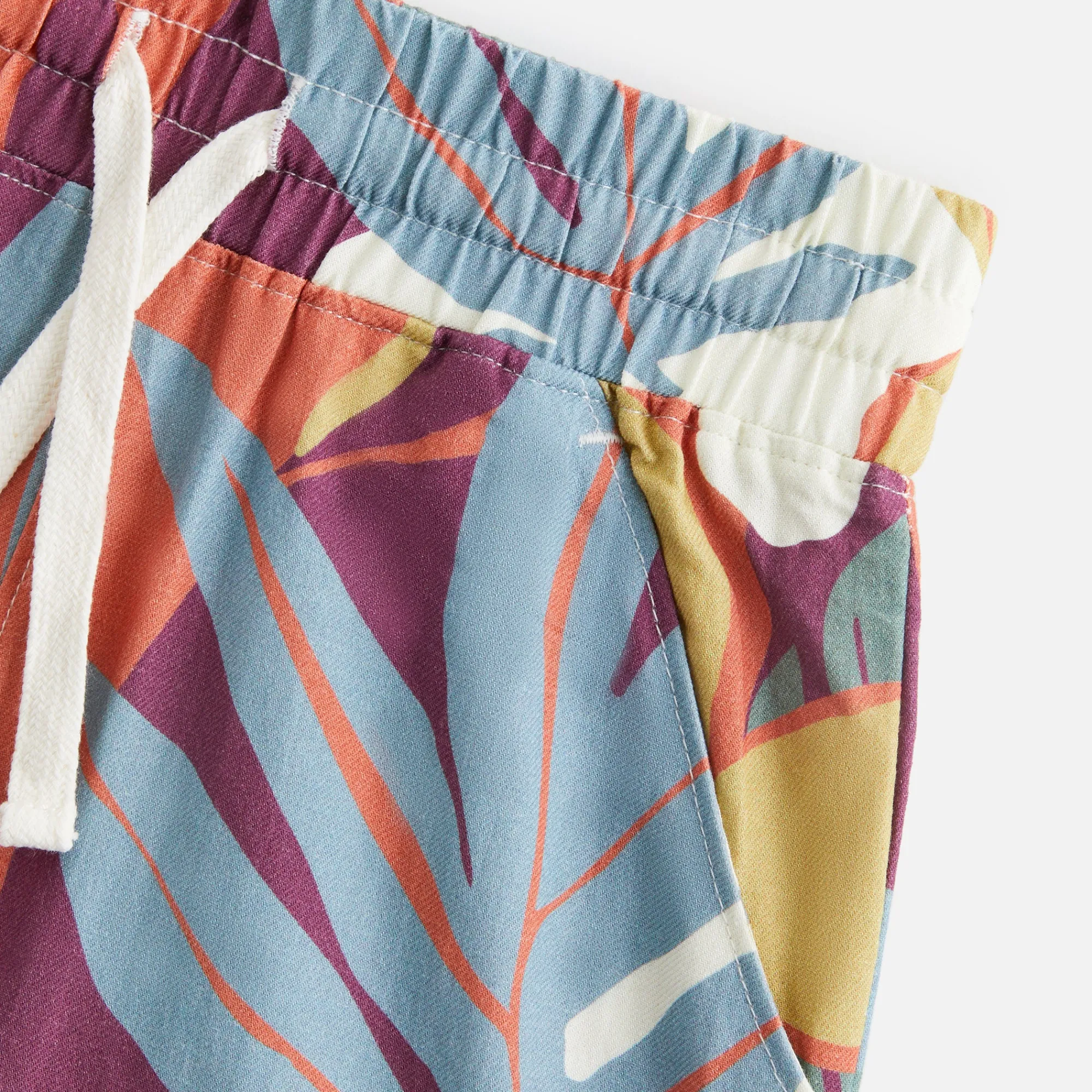 Clearance Kith Kids All-Over Print Tropical Camp Short Fatigue