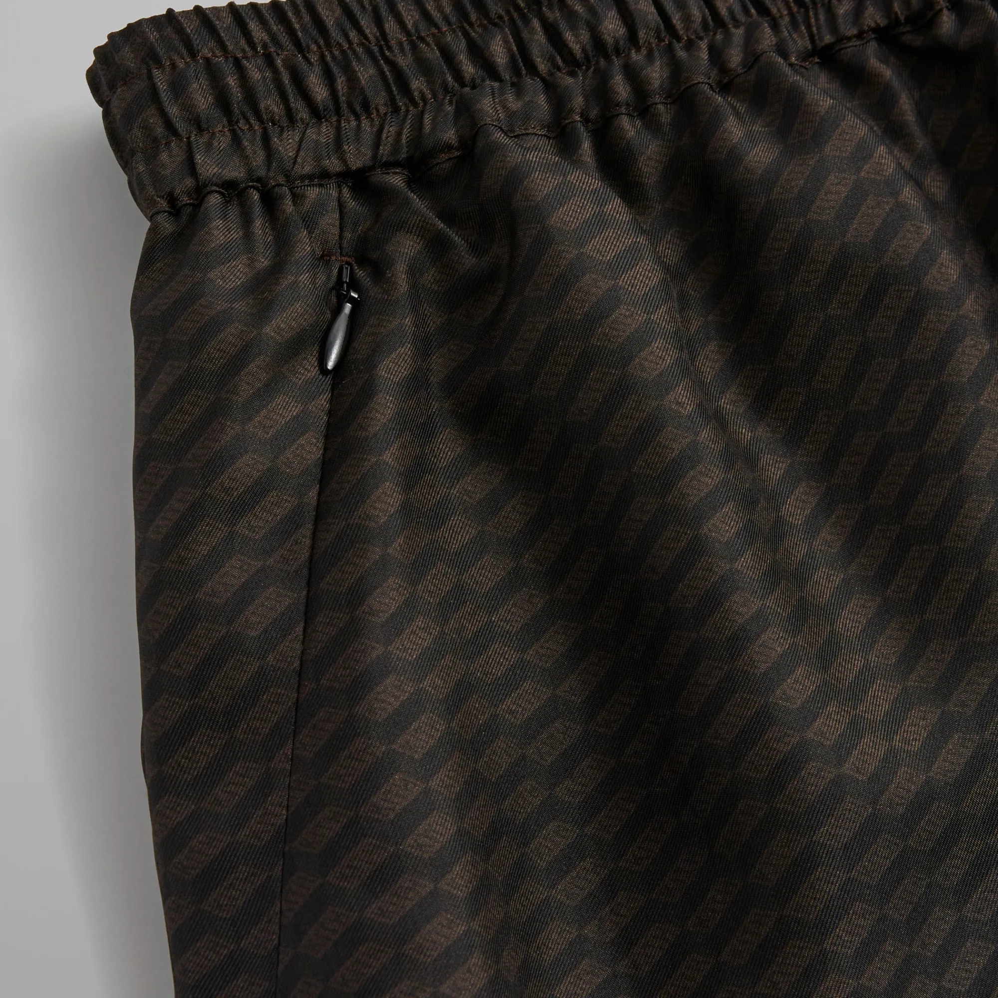 Online Kith Monogram Silk Cedar Short Kindling