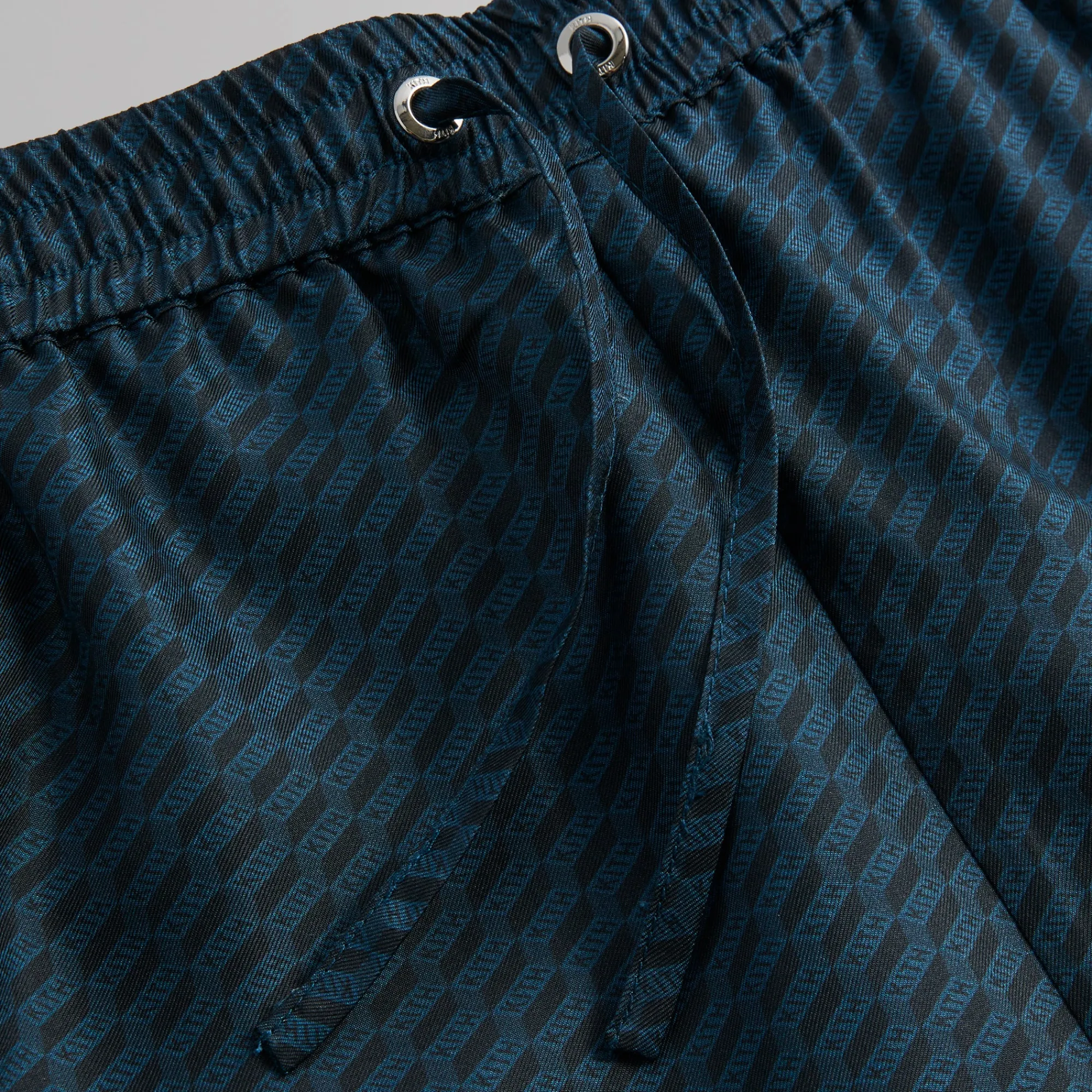 Best Sale Kith Monogram Silk Cedar Short Nocturnal