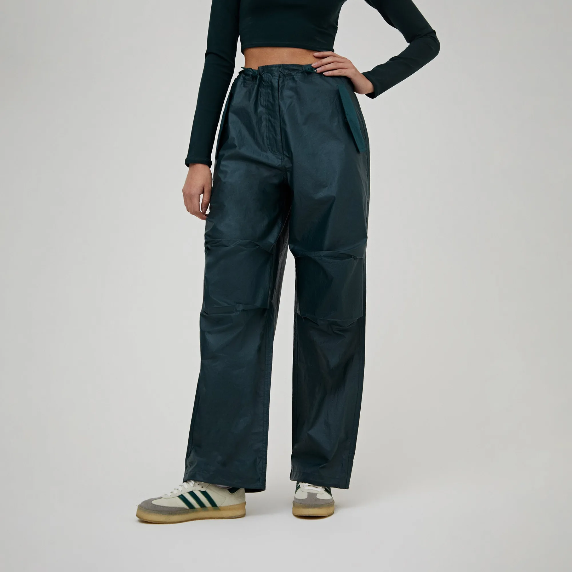 Flash Sale Kith Women Nuru Laminated Cotton Parachute Pant Chronicle