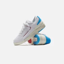 Store Jordan Nike Wmns Air2 Retro Low White / Fire Red / Dark Powder