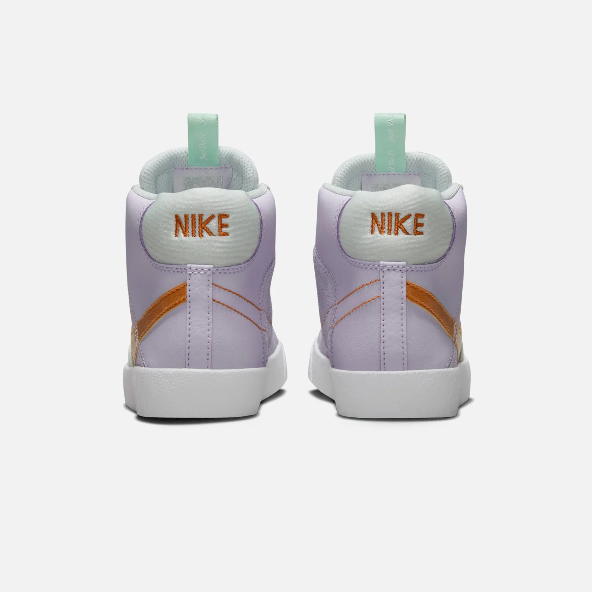 Outlet Nike Pre-School Blazer Mid `77 Se D Barely Grape / Metallic Copper