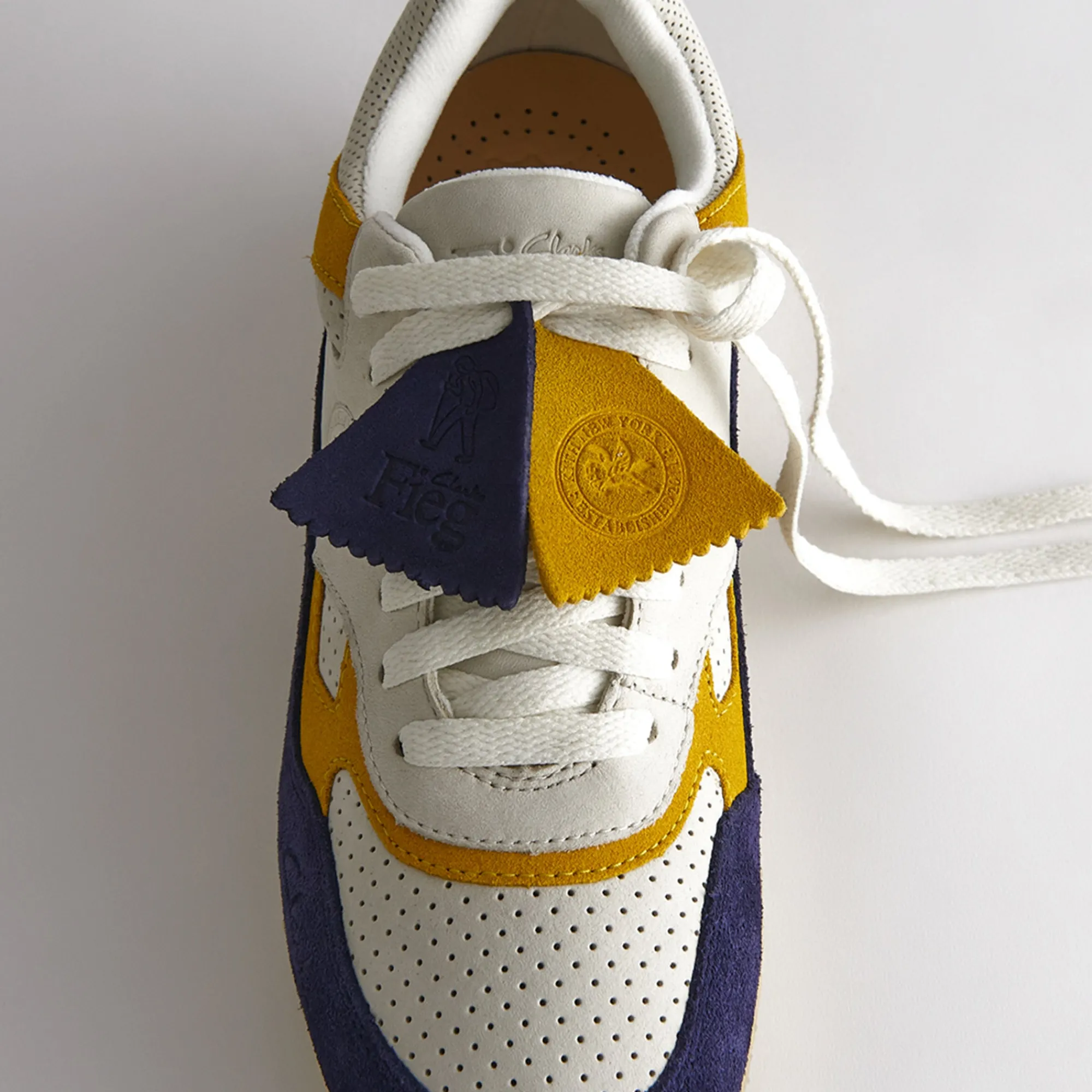 Best Kith Ronnie Fieg For Clarks 8Th Street Lockhill Blue / Yellow