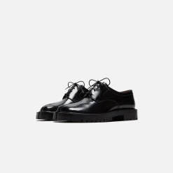 Hot Margiela Tabi County Lace-Up Black