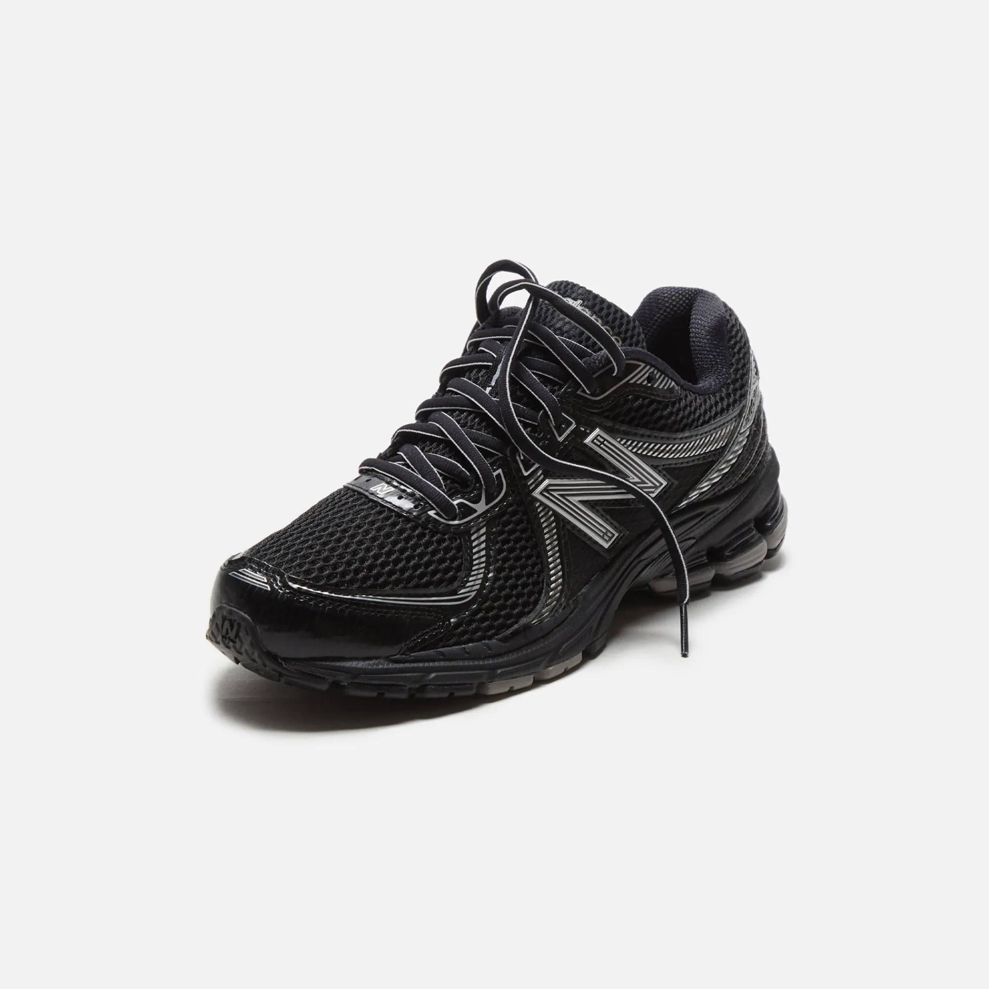 Flash Sale New Balance 860V2 Black / Silver Metallic