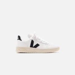 Clearance Veja V-10 Extra White / Black