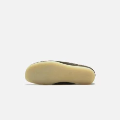 Flash Sale Clarks Wallabee Olive Combi