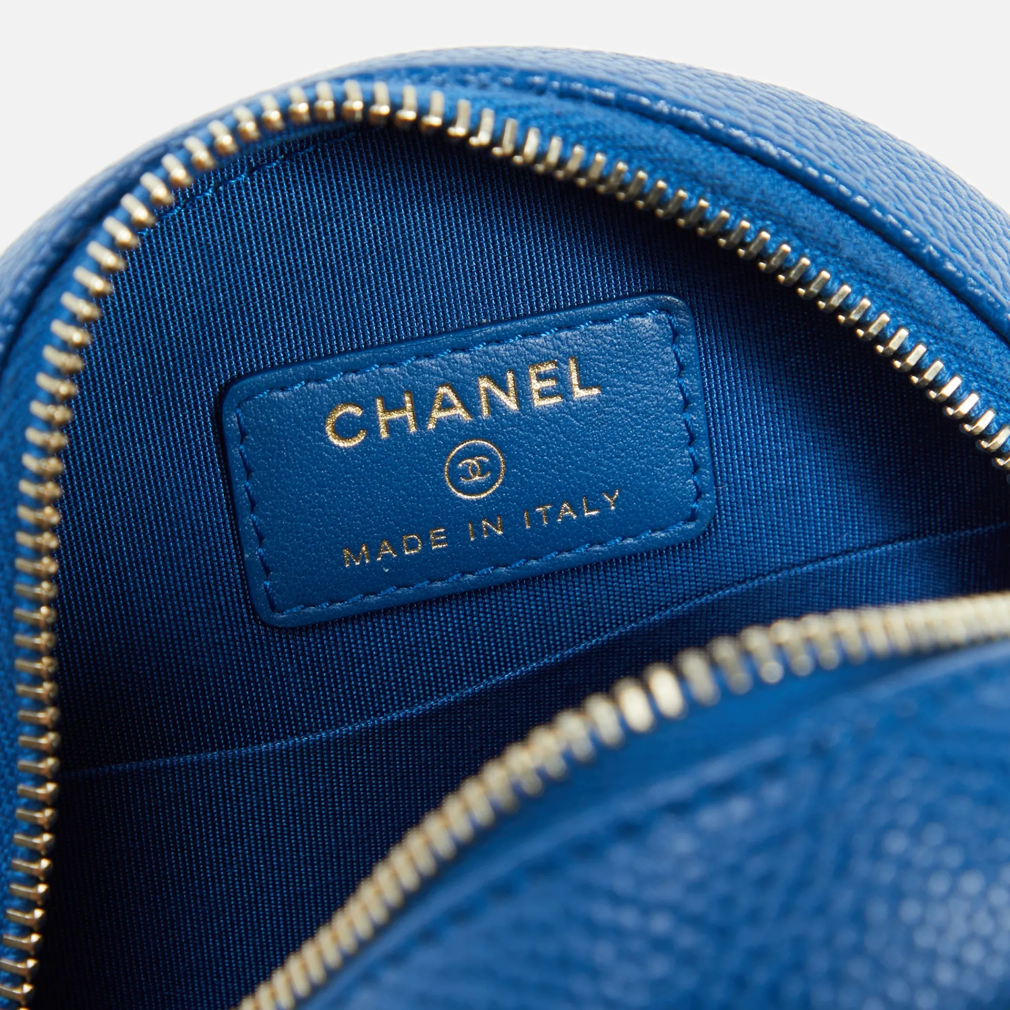 Clearance What Goes Around Comes Around Wgaca Chanel Caviar Filigree Round Chain Crossbody Bag Blue