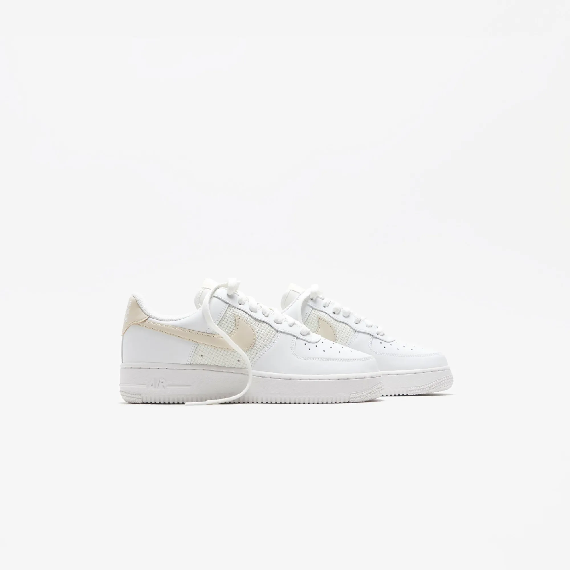 Best Sale Nike Wmns Air Force 1 `07 Summit White