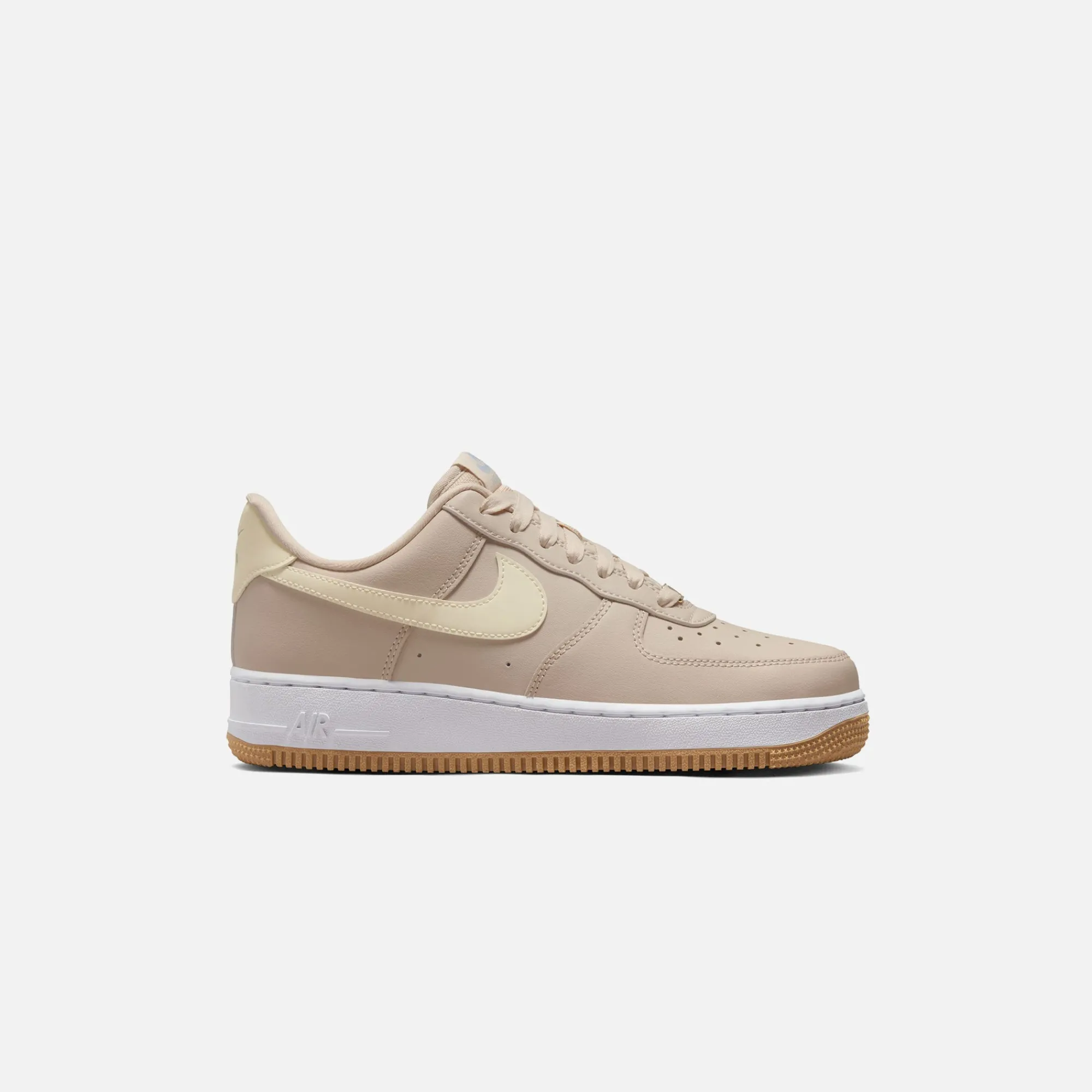 Hot Nike Wmns Air Force 1 `07 Sanddrift / Coconut Milk / White Wolf