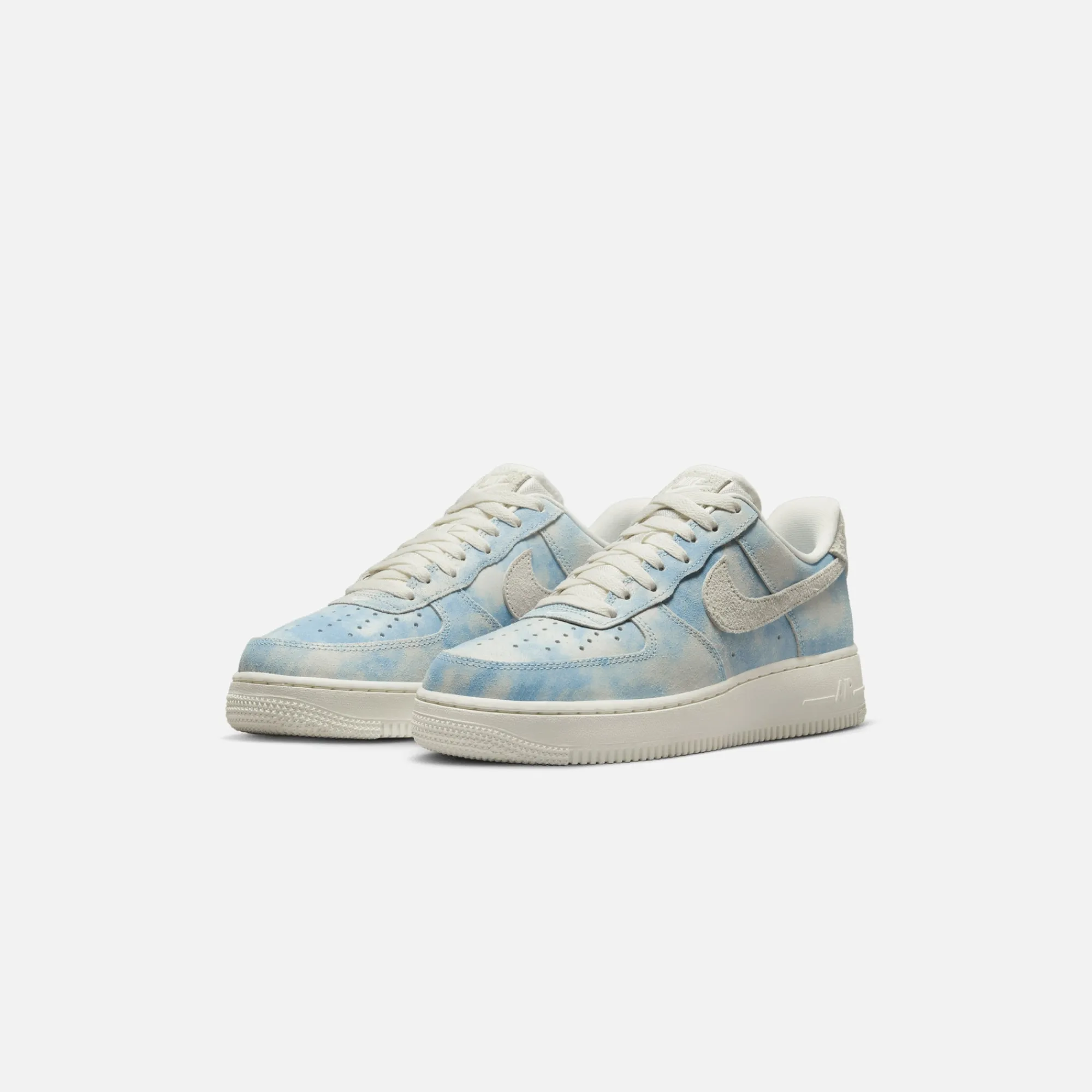 Sale Nike Wmns Air Force 1 '07 Se Celestine Blue / Sail
