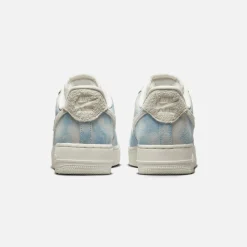 Sale Nike Wmns Air Force 1 '07 Se Celestine Blue / Sail