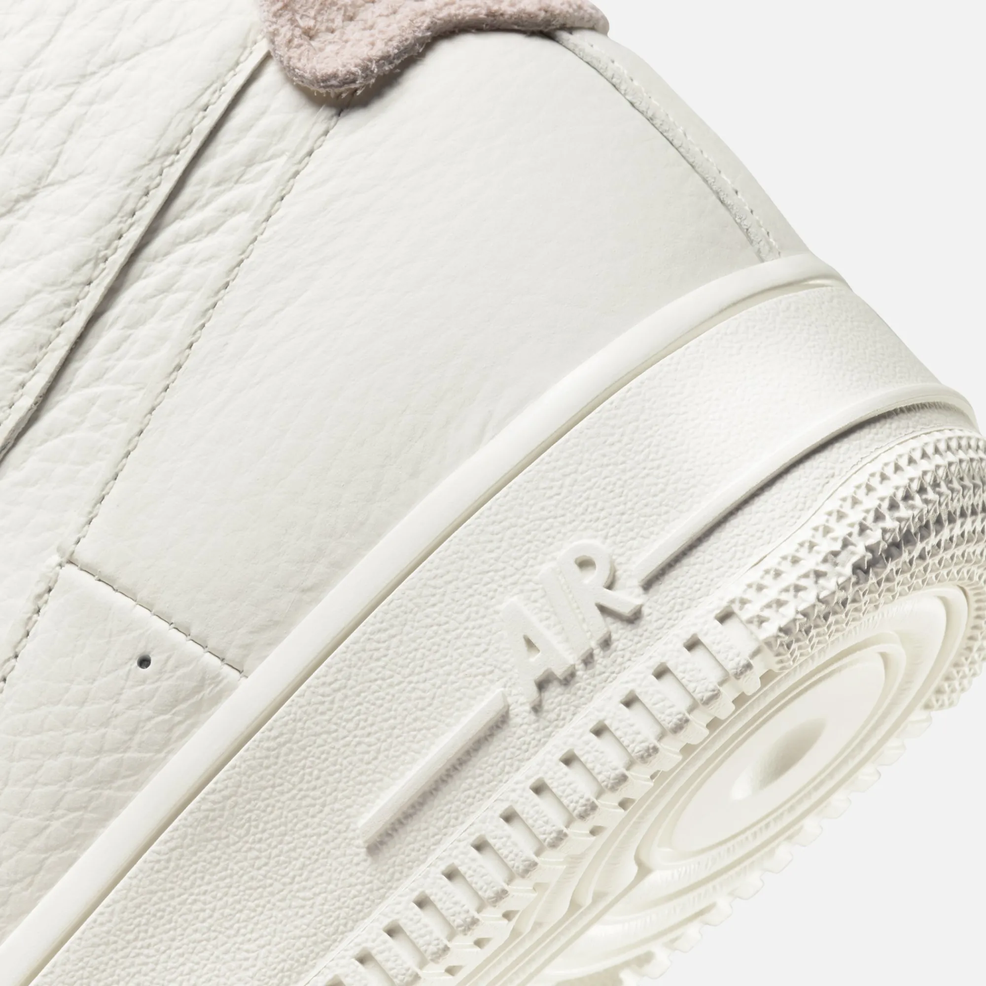 Outlet Nike Wmns Air Force 1 Sculpt Summit White / Coconut Milk / Gym Red