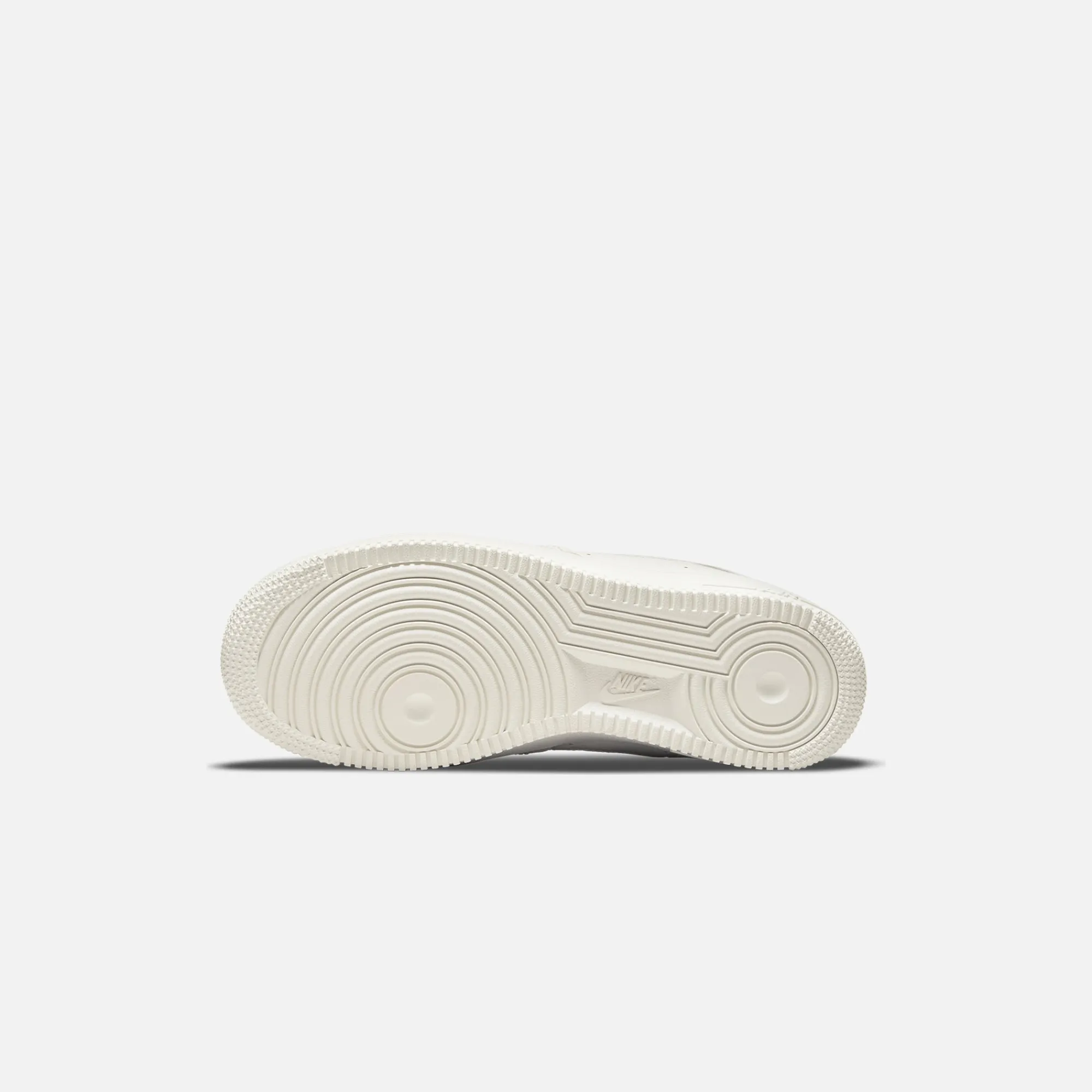 Outlet Nike Wmns Air Force 1 Sculpt Summit White / Coconut Milk / Gym Red