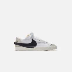 Discount Nike Wmns Blazer Low `77 Jumbo White / Black / Sail