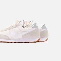 Flash Sale Nike Wmns Daybreak Summit White / Pale Ivory