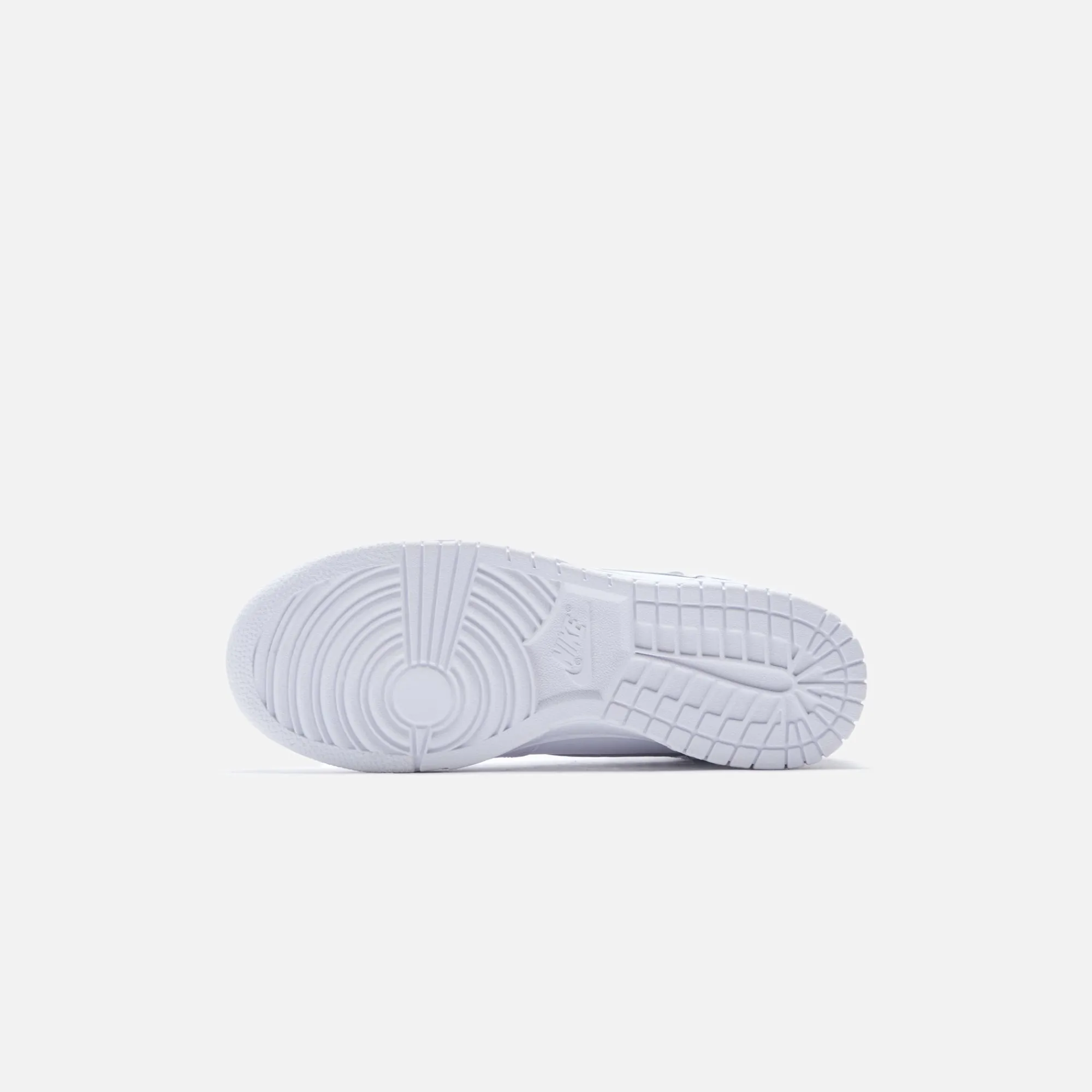 Sale Nike Wmns Dunk High Se White / Metallic Silver / Sail