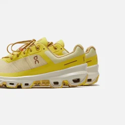 New On Running X Loewe Wmns Cloudventure Pale Yellow